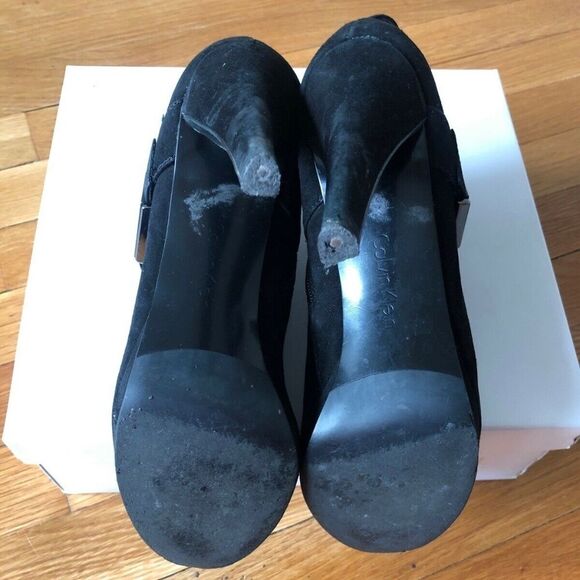 Calvin Klein Black Suede Ankle Booties Boots 7.5 - Picture 5 of 10